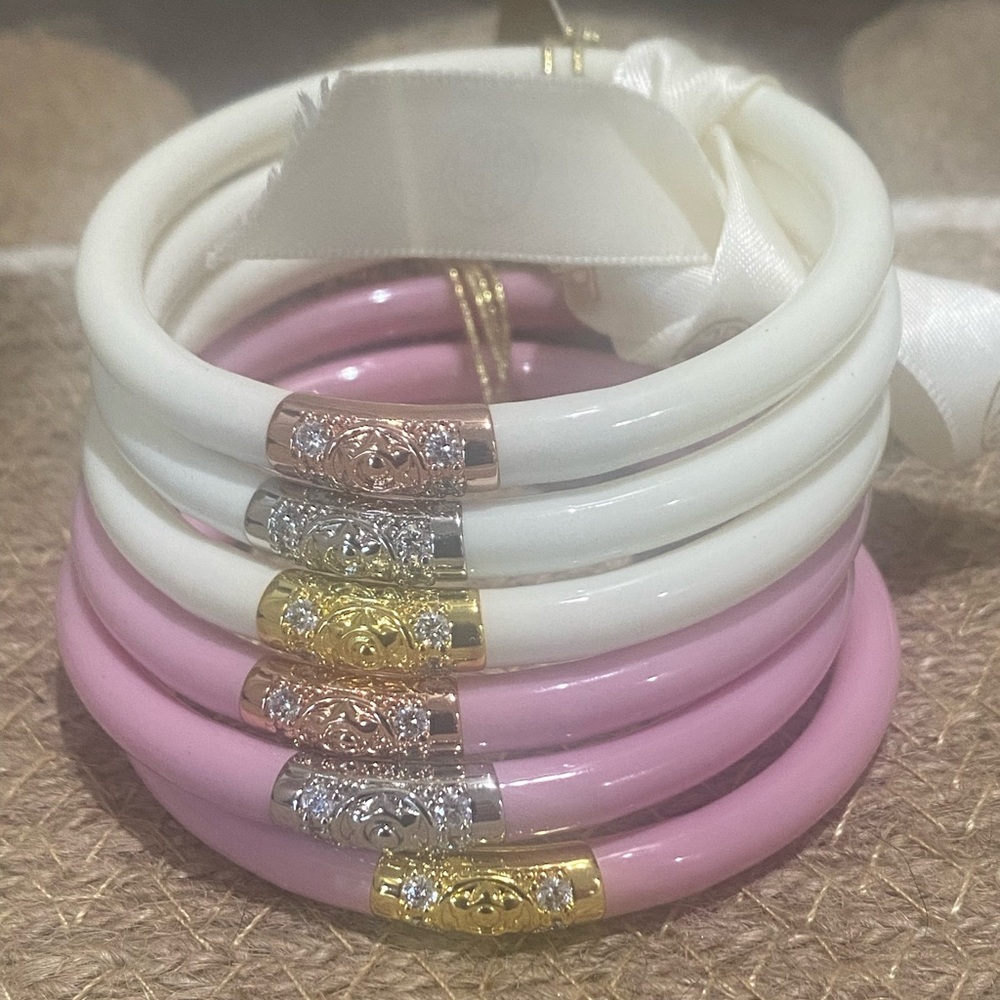 Budha Girl Elegant Pink and White Bracelet Set of 6